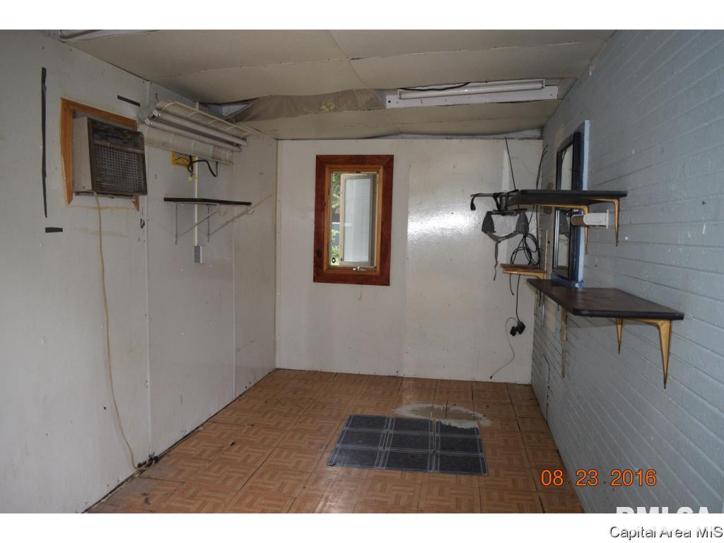 1704 South 8th Street Springfield, IL 62703 - Photo 6 of 13