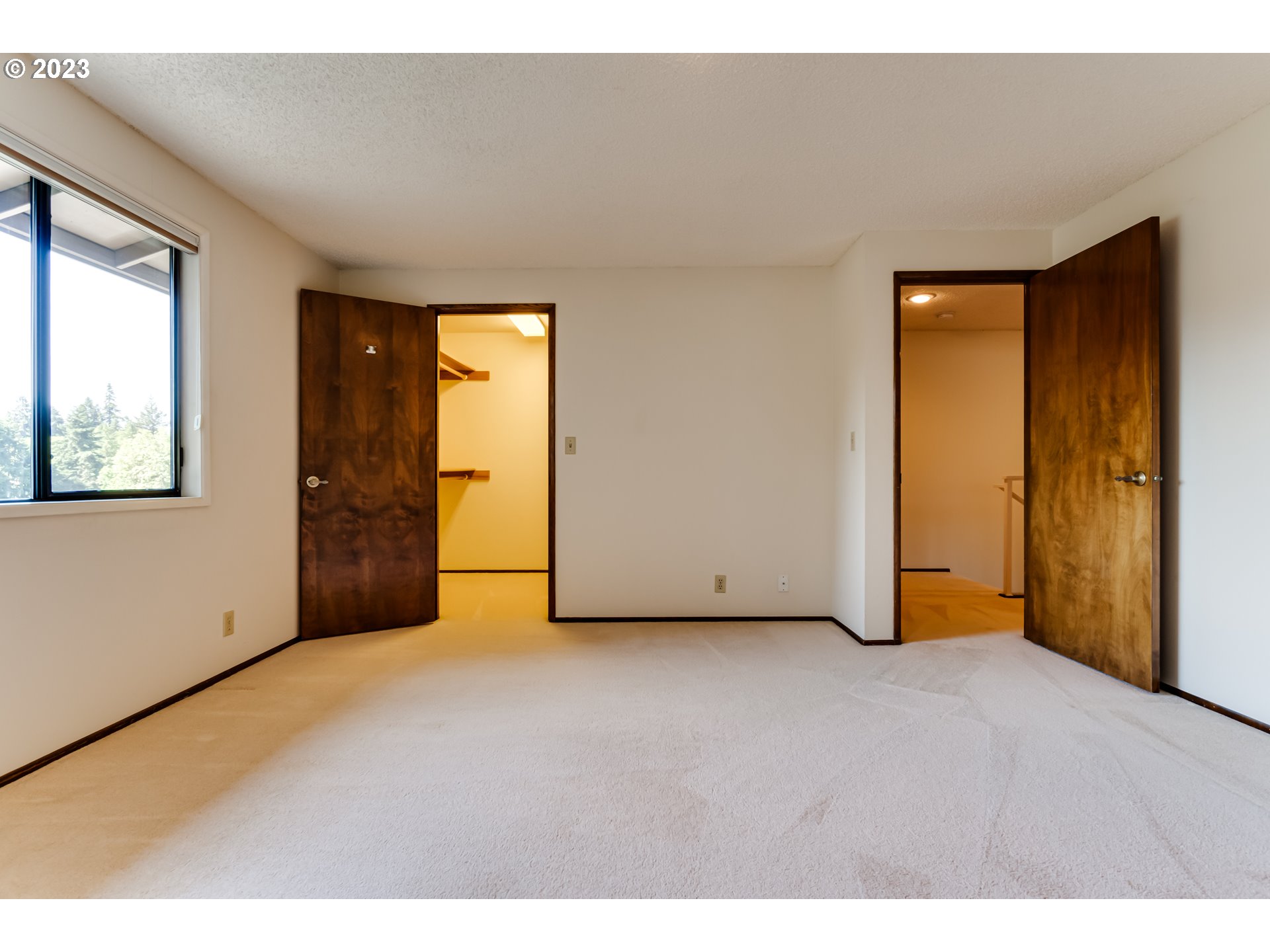 2283 Ridgeway Drive Eugene, OR 97401 - Photo 29 of 47 Gallery Image 29