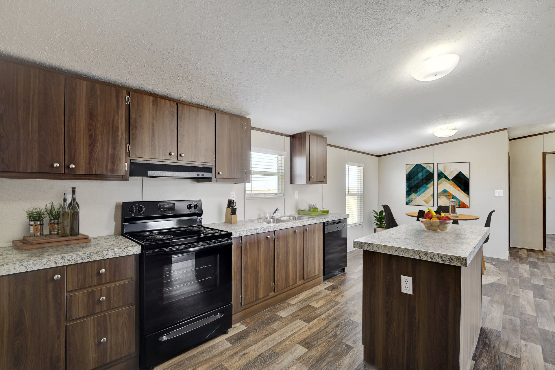 14512 Graef Road Buda, TX 78610 - Photo 21 of 27 Unit B - Kitchen