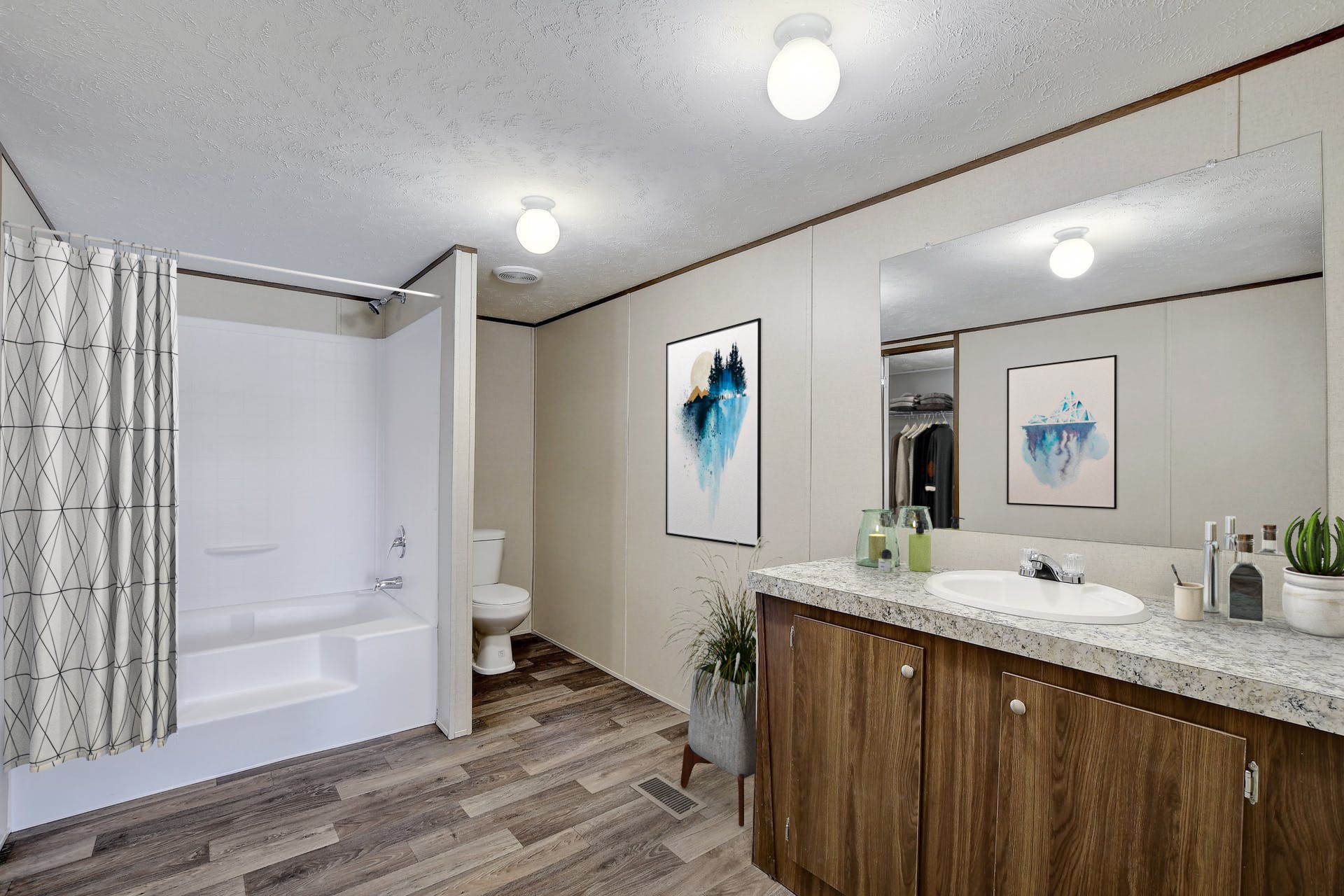 14512 Graef Road Buda, TX 78610 - Photo 24 of 27 Unit B - Bathroom 1