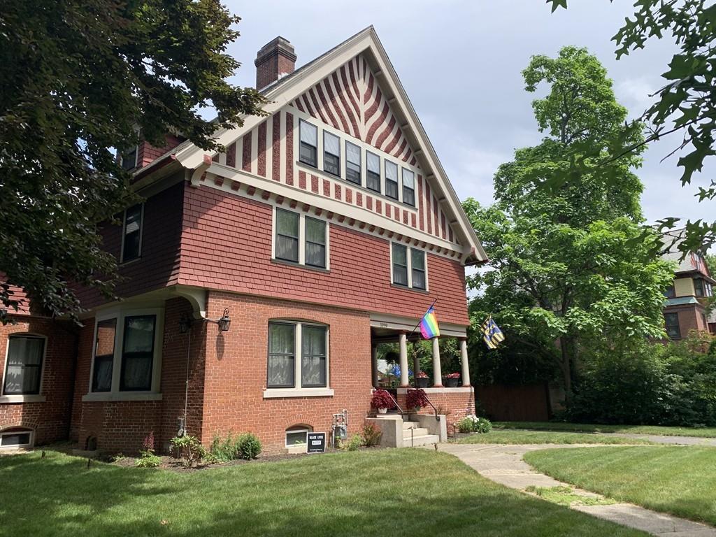 1090 Worthington Street Springfield, MA 01109 - Photo 2 of 41 Gallery Image 2