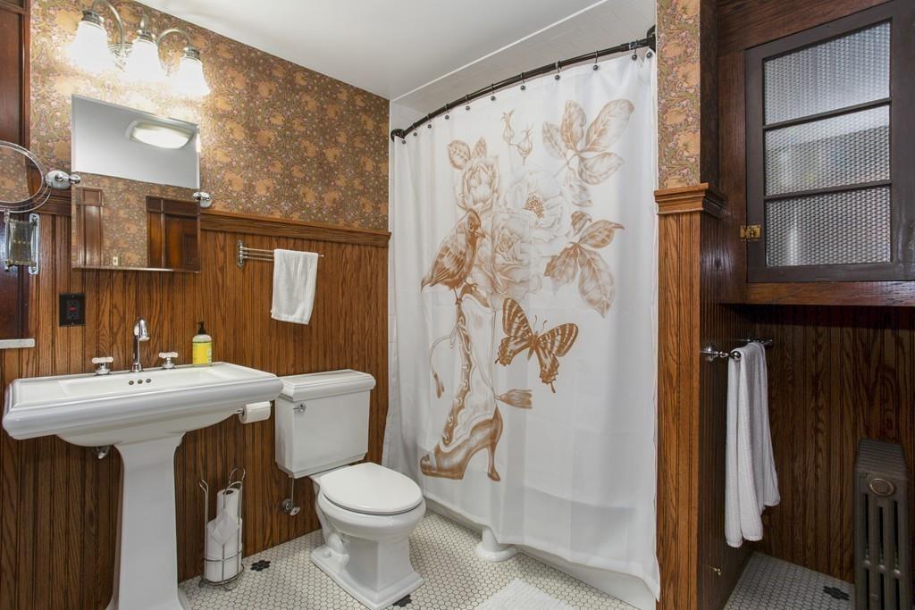 1090 Worthington Street Springfield, MA 01109 - Photo 22 of 41 Gallery Image 22