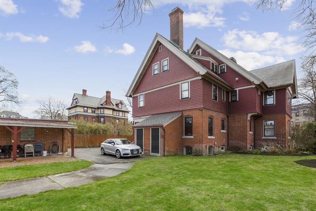 1090 Worthington Street Springfield, MA 01109 - Photo 30 of 41 Gallery Image 30
