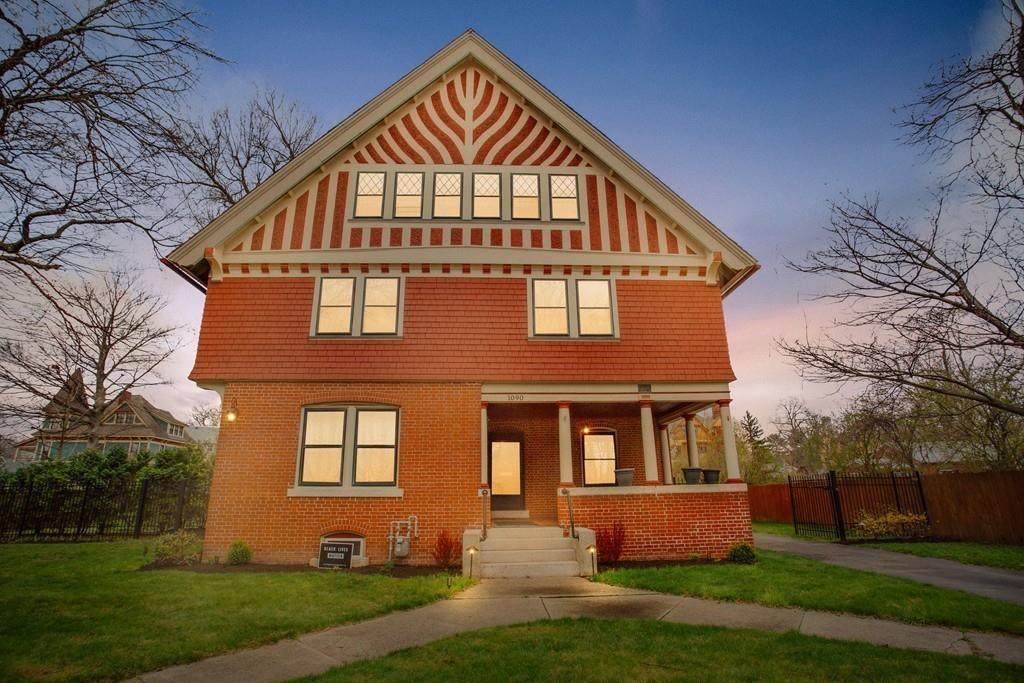 1090 Worthington Street Springfield, MA 01109 - Photo 3 of 41 Gallery Image 3