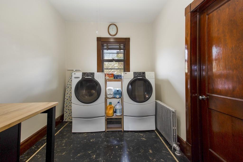 1090 Worthington Street Springfield, MA 01109 - Photo 10 of 41 Gallery Image 10
