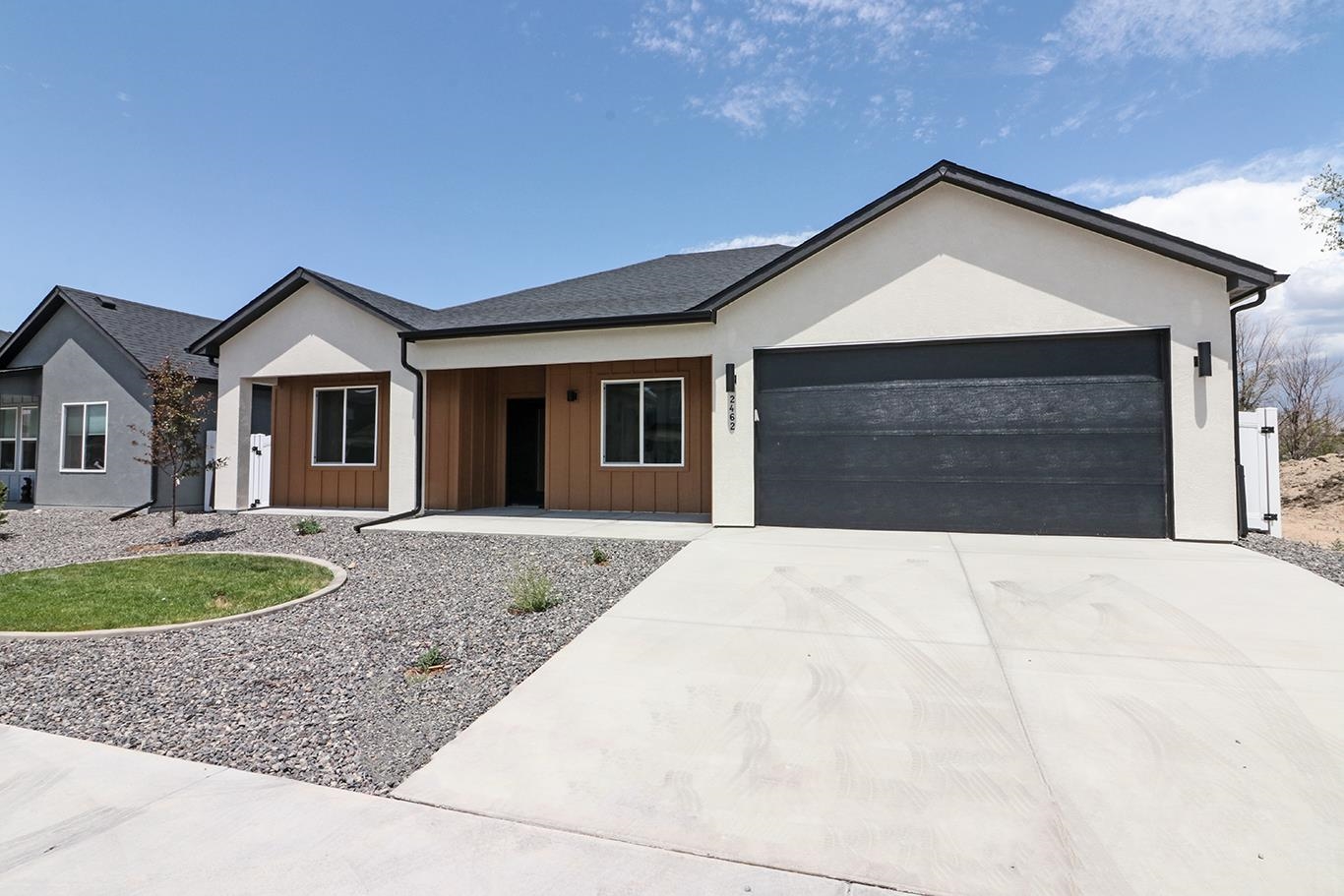 2462 Ross Road Grand Junction, CO 81505 - Photo 2 of 28 Gallery Image 2