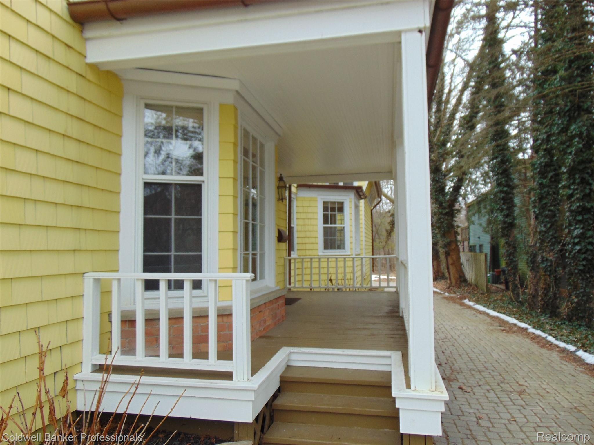 164 Baldwin Road Birmingham, MI 48009 - Photo 12 of 52 covered front porch