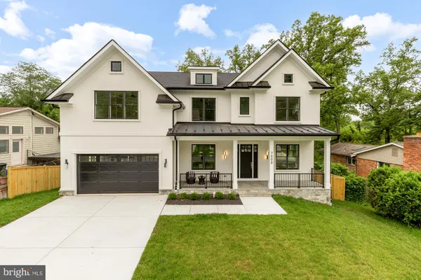 $3,199,900 | 7008 Amy Lane, Bethesda, MD 20817