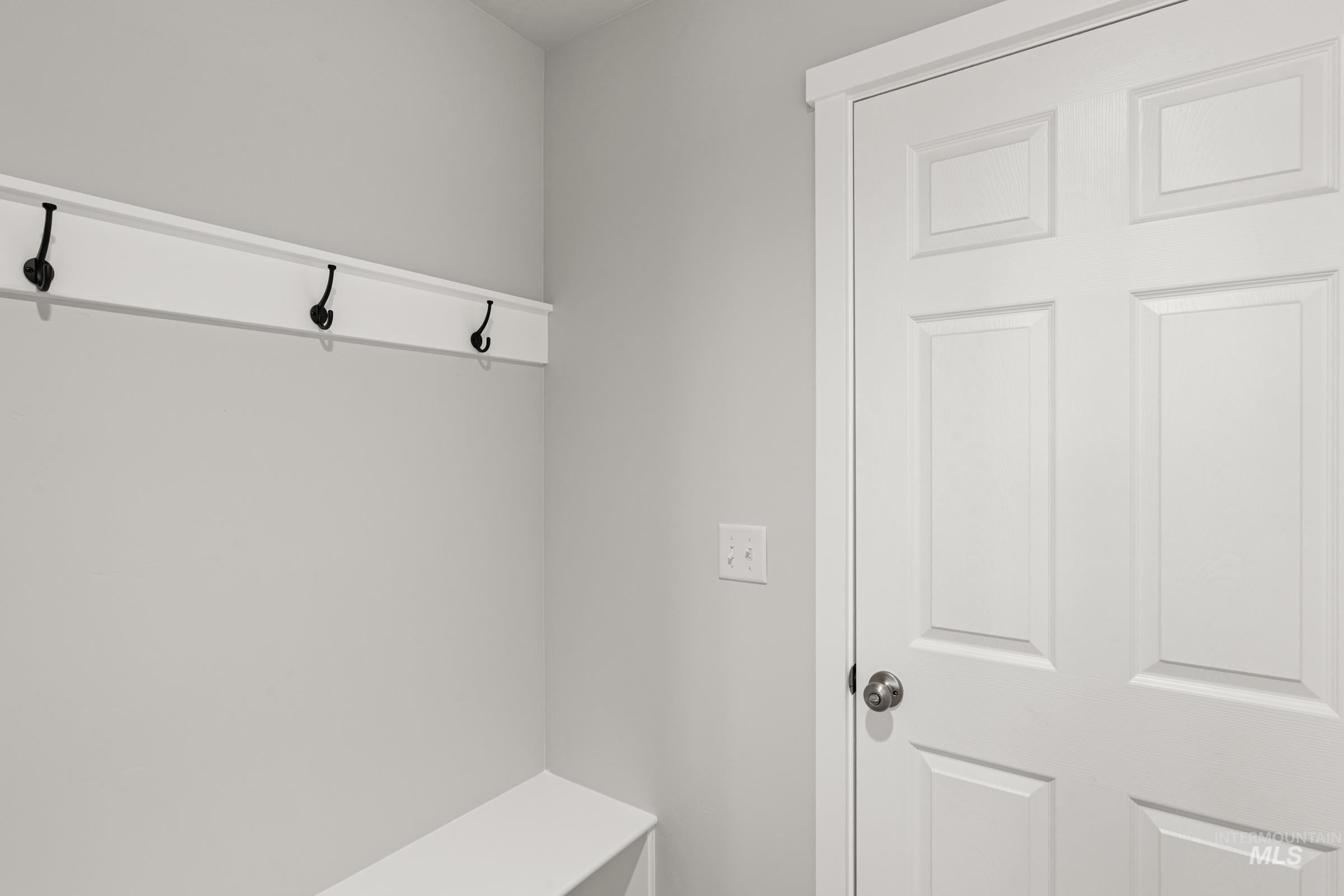 13693 Redway Court Caldwell, ID 83607 - Photo 12 of 25 View of mudroom