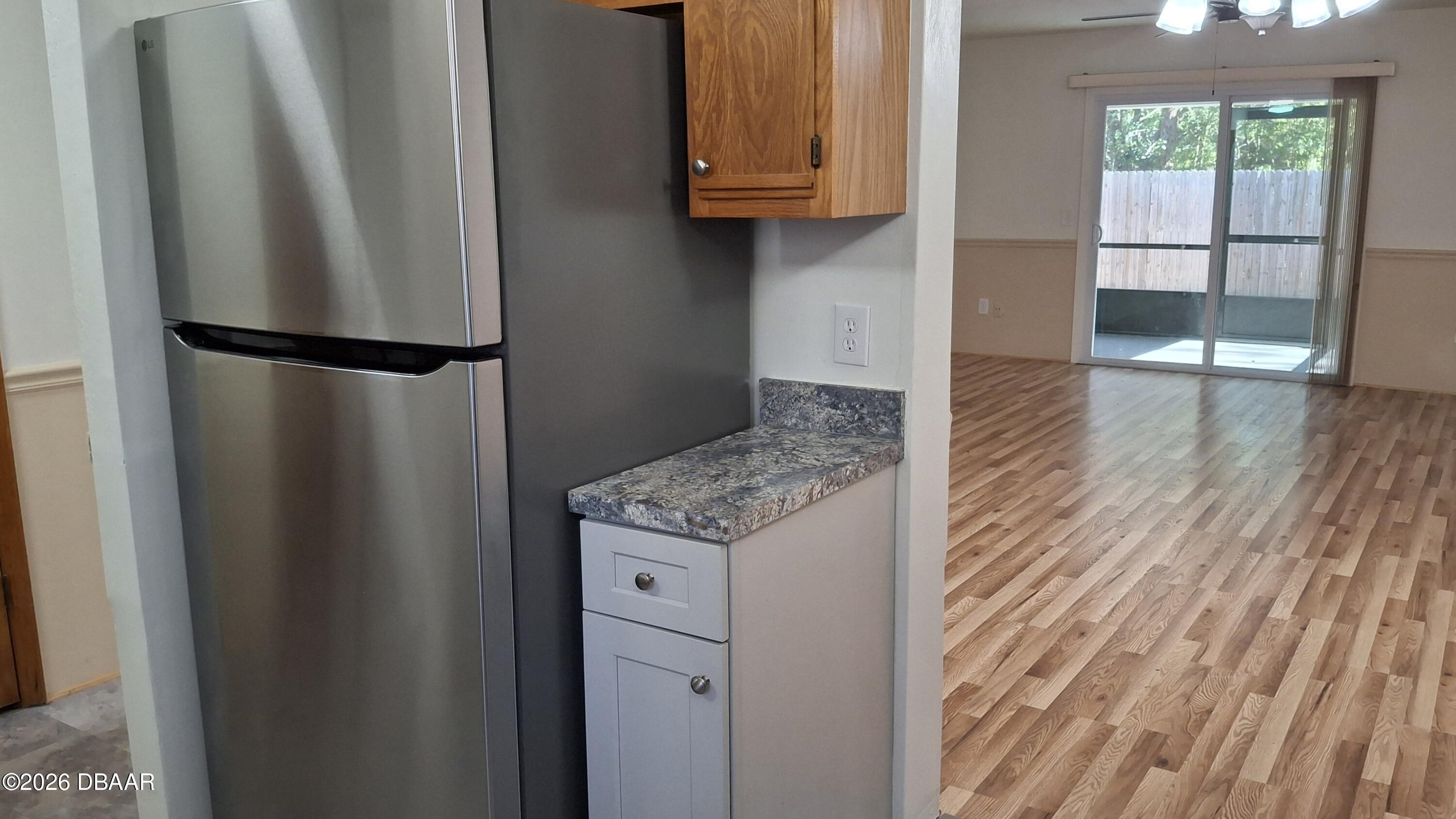 1302 Deer Springs Road Port Orange, FL 32129 - Photo 17 of 43 Kitchen