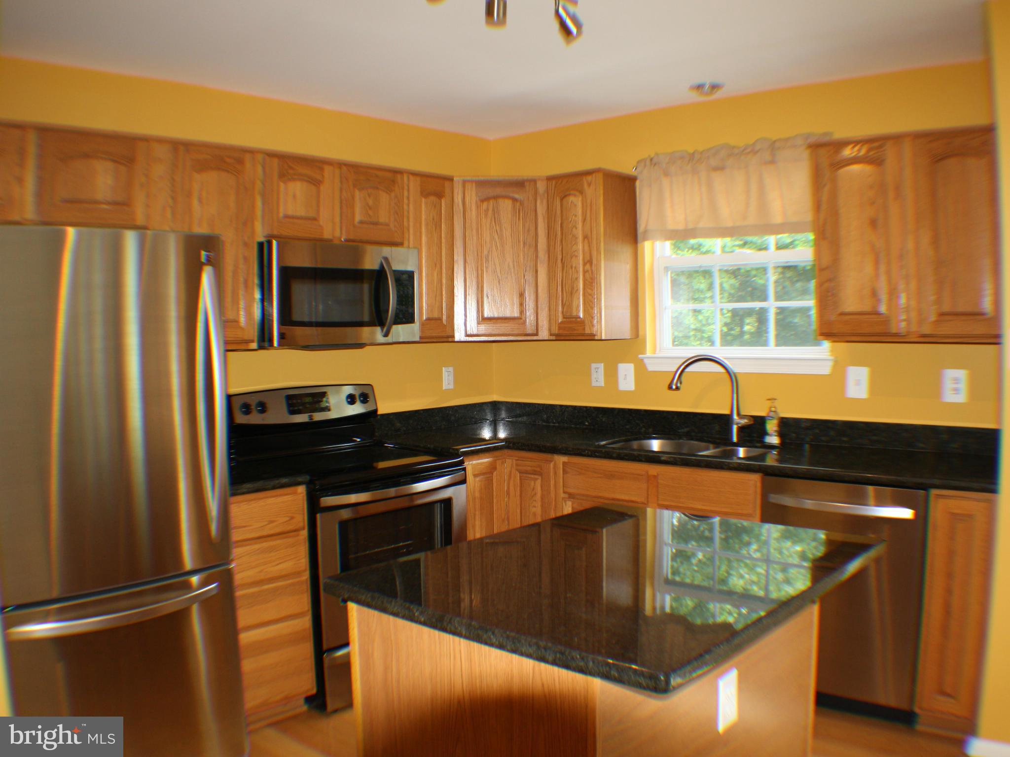 393 Enfield Road Joppa, MD 21085 - Photo 6 of 27 Kitchen