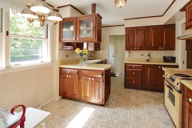257 Mellody Road Lake Forest, IL 60045 - Photo 5 of 10 Gallery Image 5