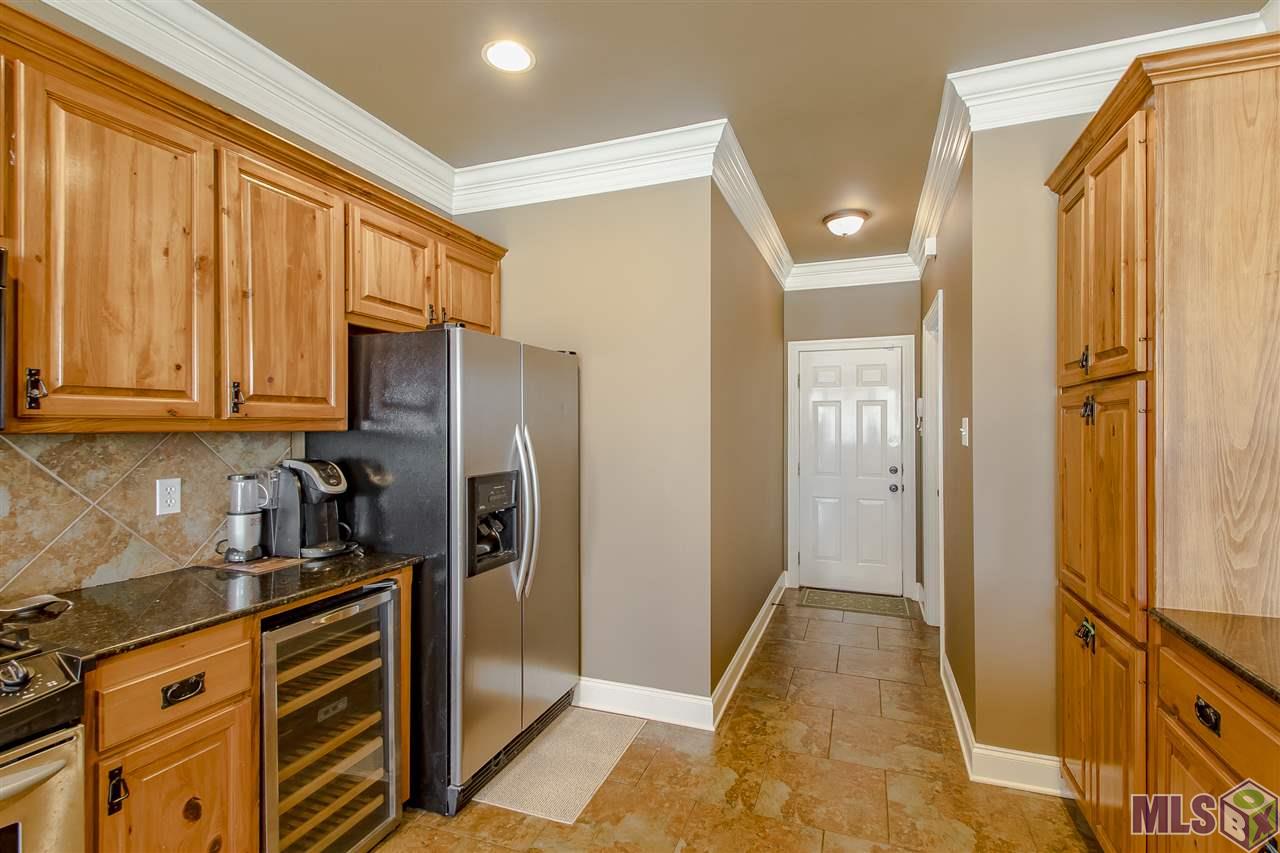 10146 Springtree Avenue Baton Rouge, LA 70810 - Photo 10 of 25 Gallery Image 10