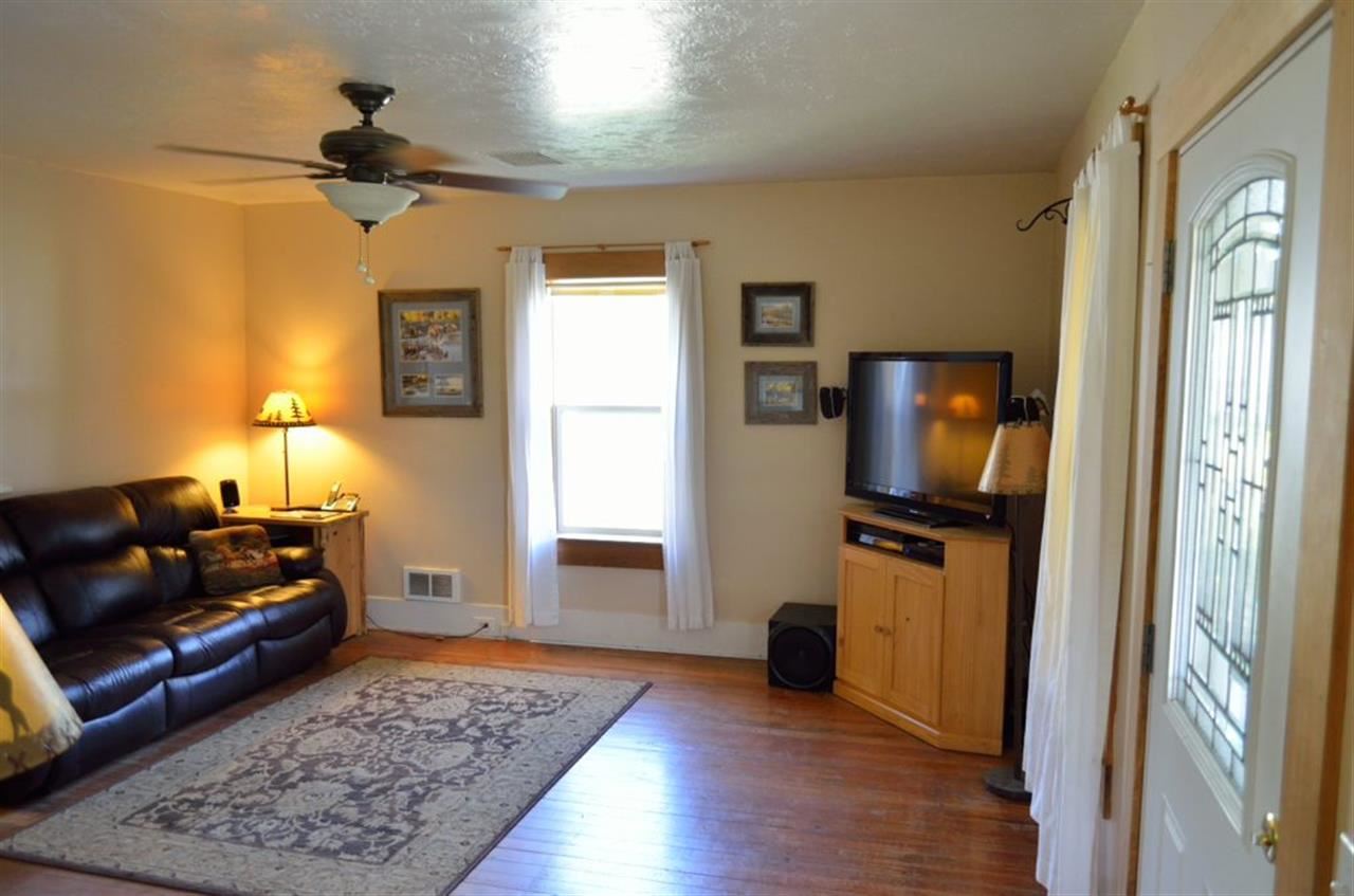 221 Danforth Road Usk, WA 99180 - Photo 4 of 20