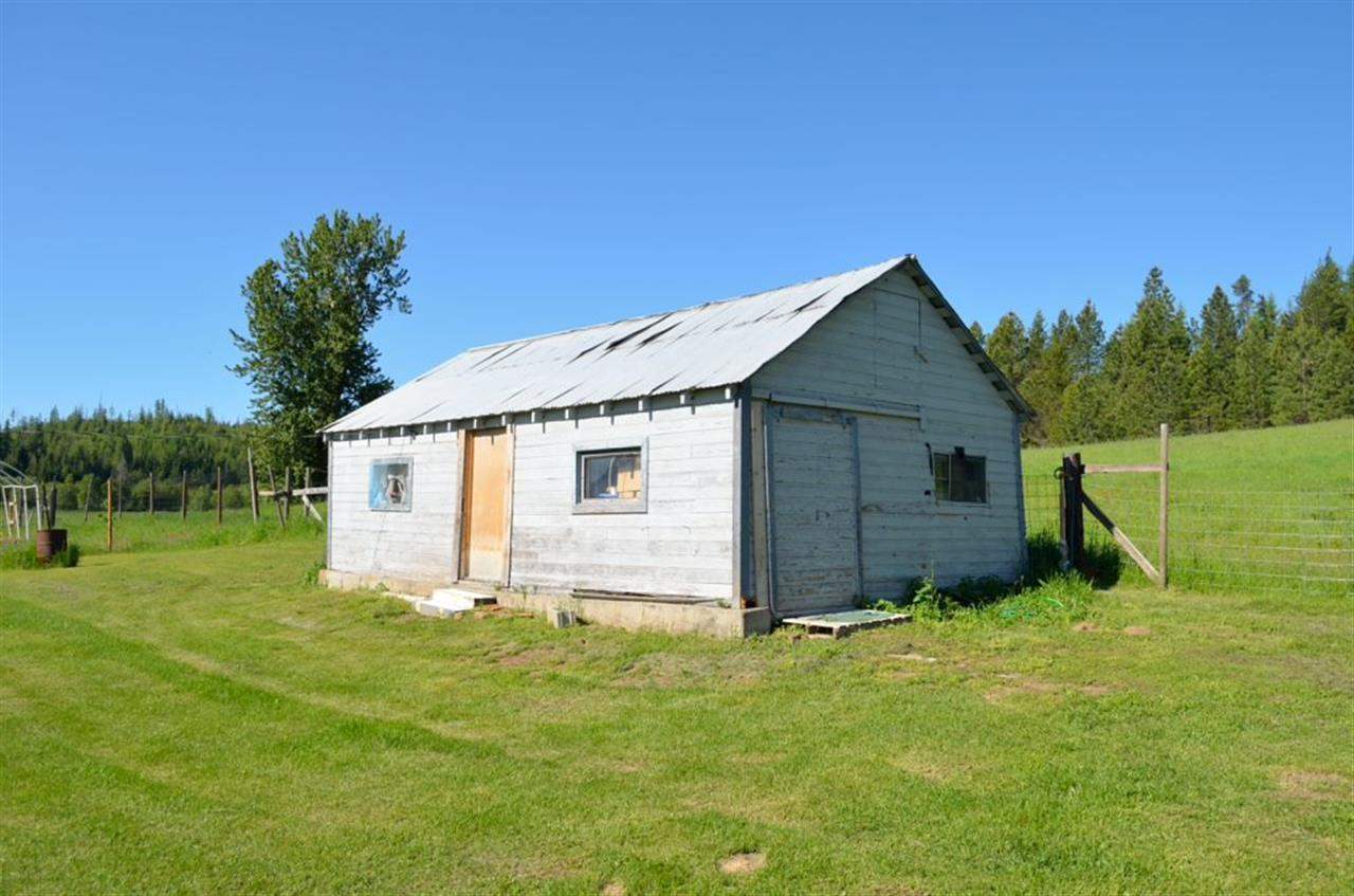 221 Danforth Road Usk, WA 99180 - Photo 8 of 20