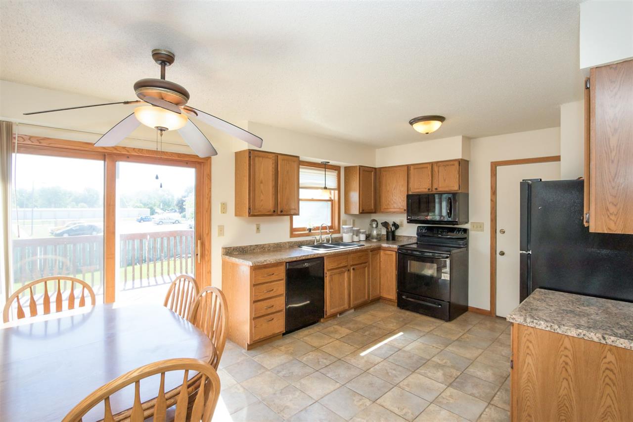105 Prairie Ridge Court North Liberty, IA 52317 - Photo 5 of 22 Gallery Image 5