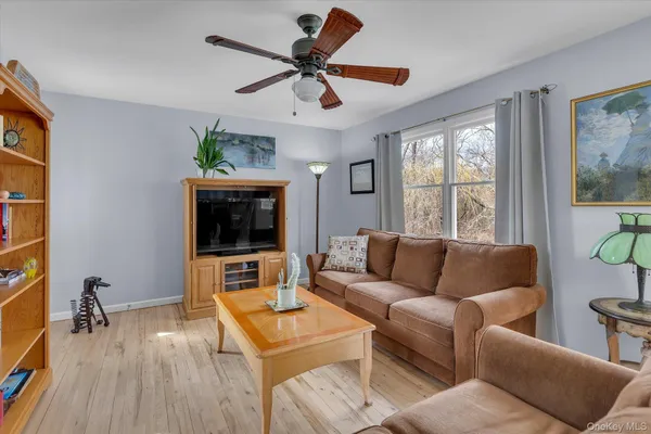 $899,000 | 108 Vista Court, Jamesport, NY 11901