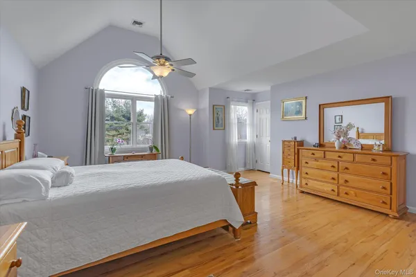 $899,000 | 108 Vista Court, Jamesport, NY 11901