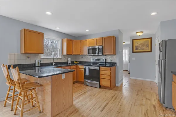 $899,000 | 108 Vista Court, Jamesport, NY 11901