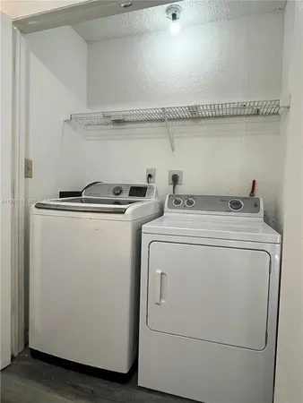 $2,000 | 2871 North Oakland Forest Drive, Unit 113, Oakland Park, FL 33309