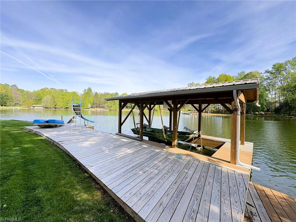 3910 Waterton Road Summerfield, NC 27358 - Photo 8 of 44
