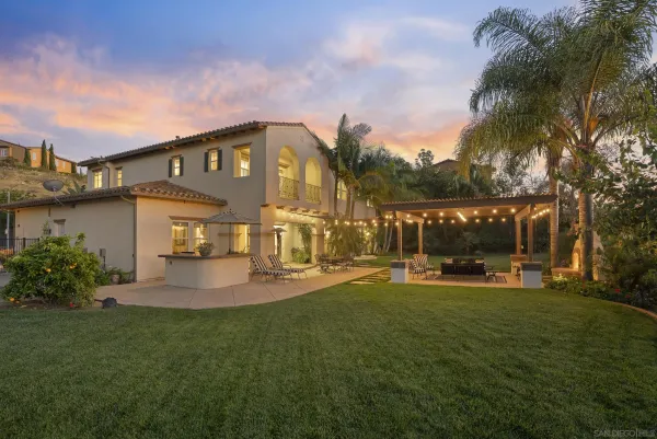 $2,134,988 | 2105 Timneh Court, Oceanside, CA 92057