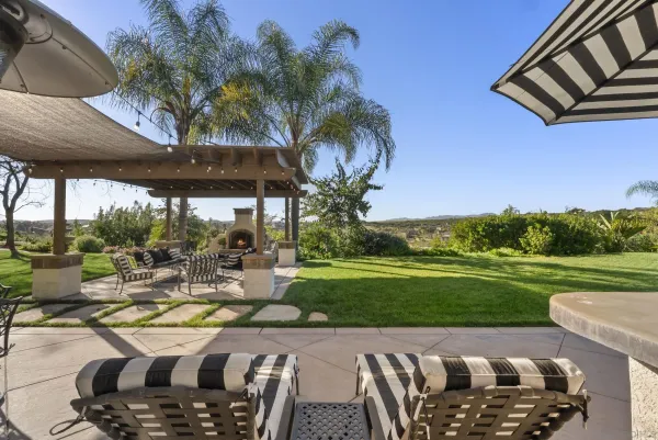 $2,134,988 | 2105 Timneh Court, Oceanside, CA 92057