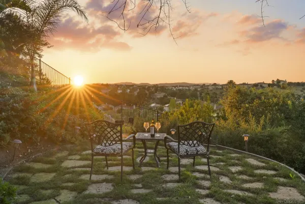 $2,134,988 | 2105 Timneh Court, Oceanside, CA 92057