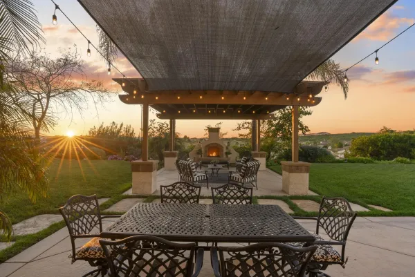 $2,134,988 | 2105 Timneh Court, Oceanside, CA 92057