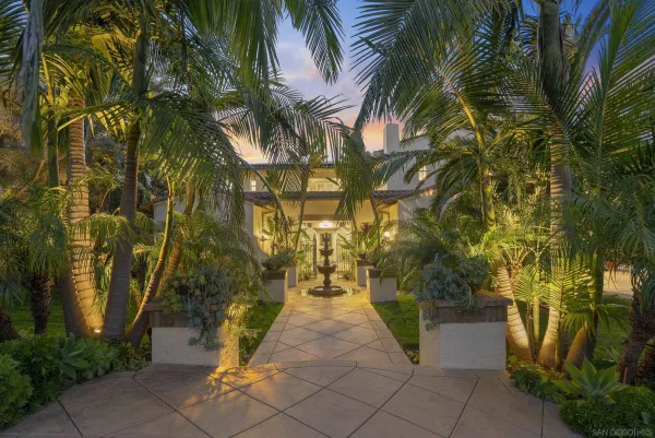 $2,134,988 | 2105 Timneh Court, Oceanside, CA 92057