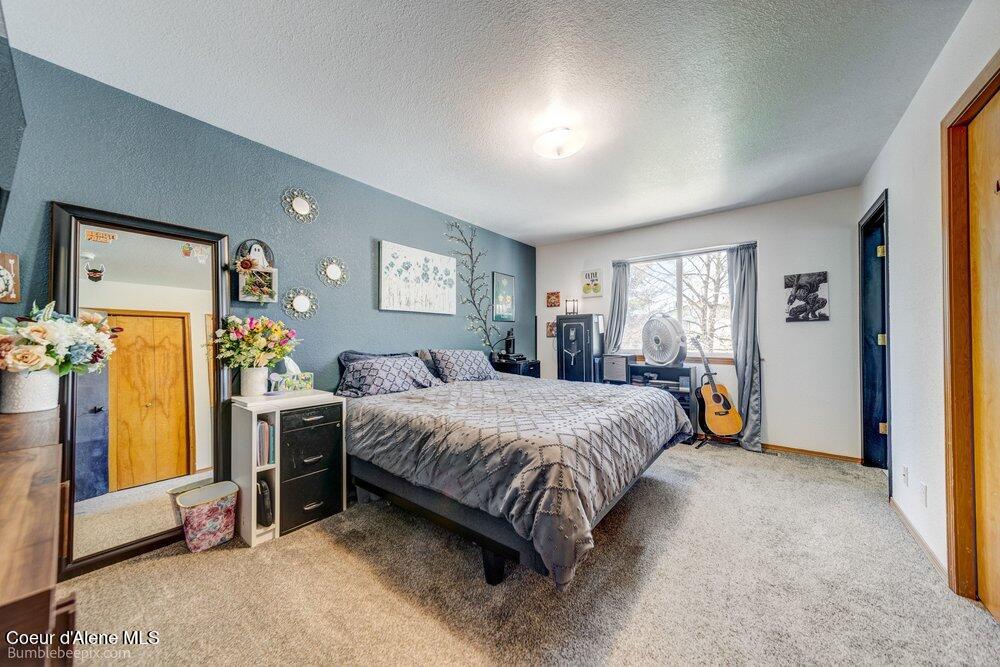 8811 North Davis Circle Hayden, ID 83835 - Photo 10 of 31 Master Suite