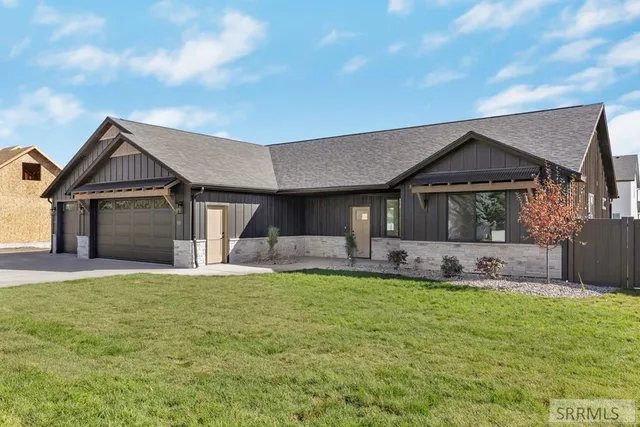 $590,000 | 551 North Teton Avenue, Sugar City, ID 83448
