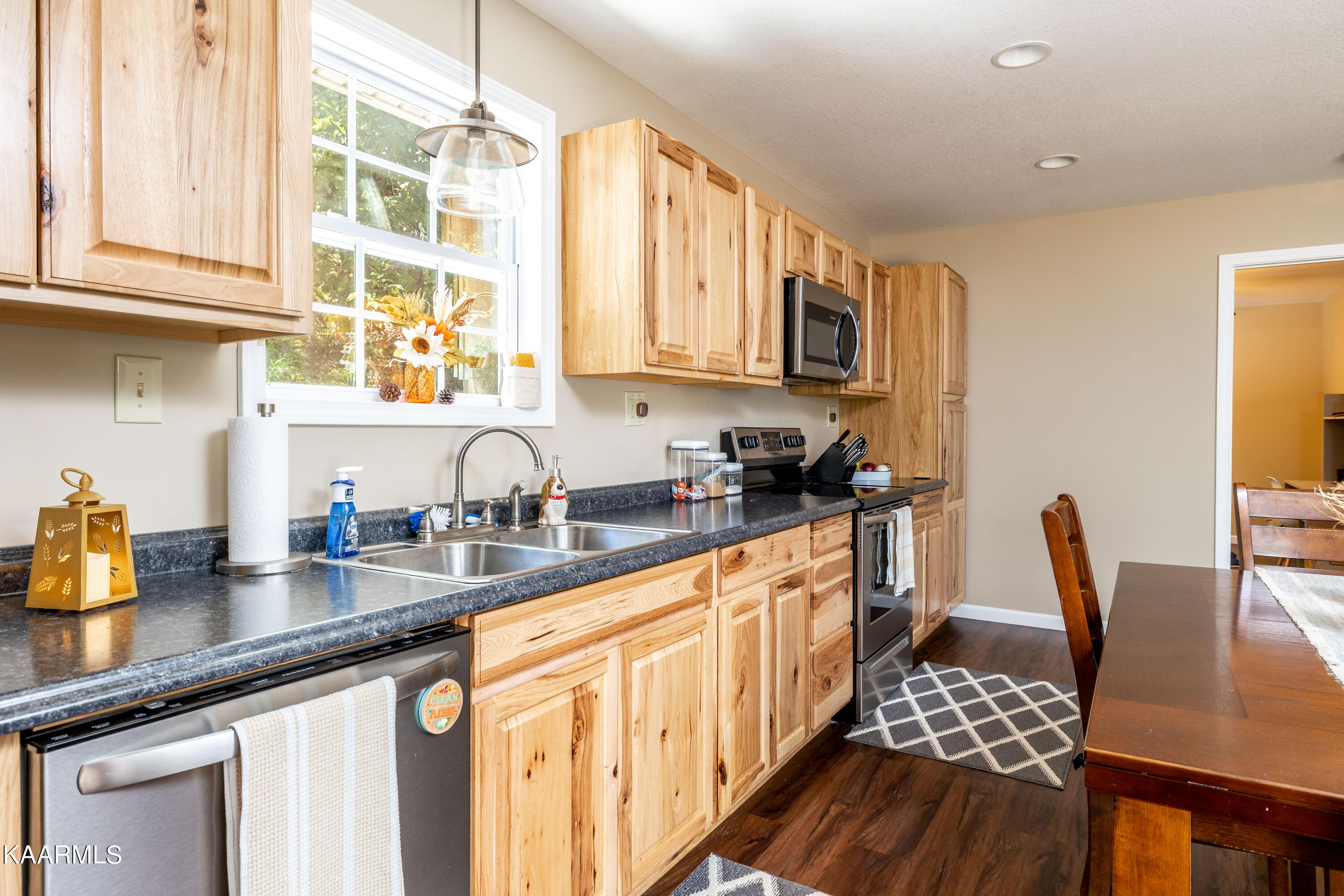 204 Gamble Road Madisonville, TN 37354 - Photo 12 of 29 kitchen 1