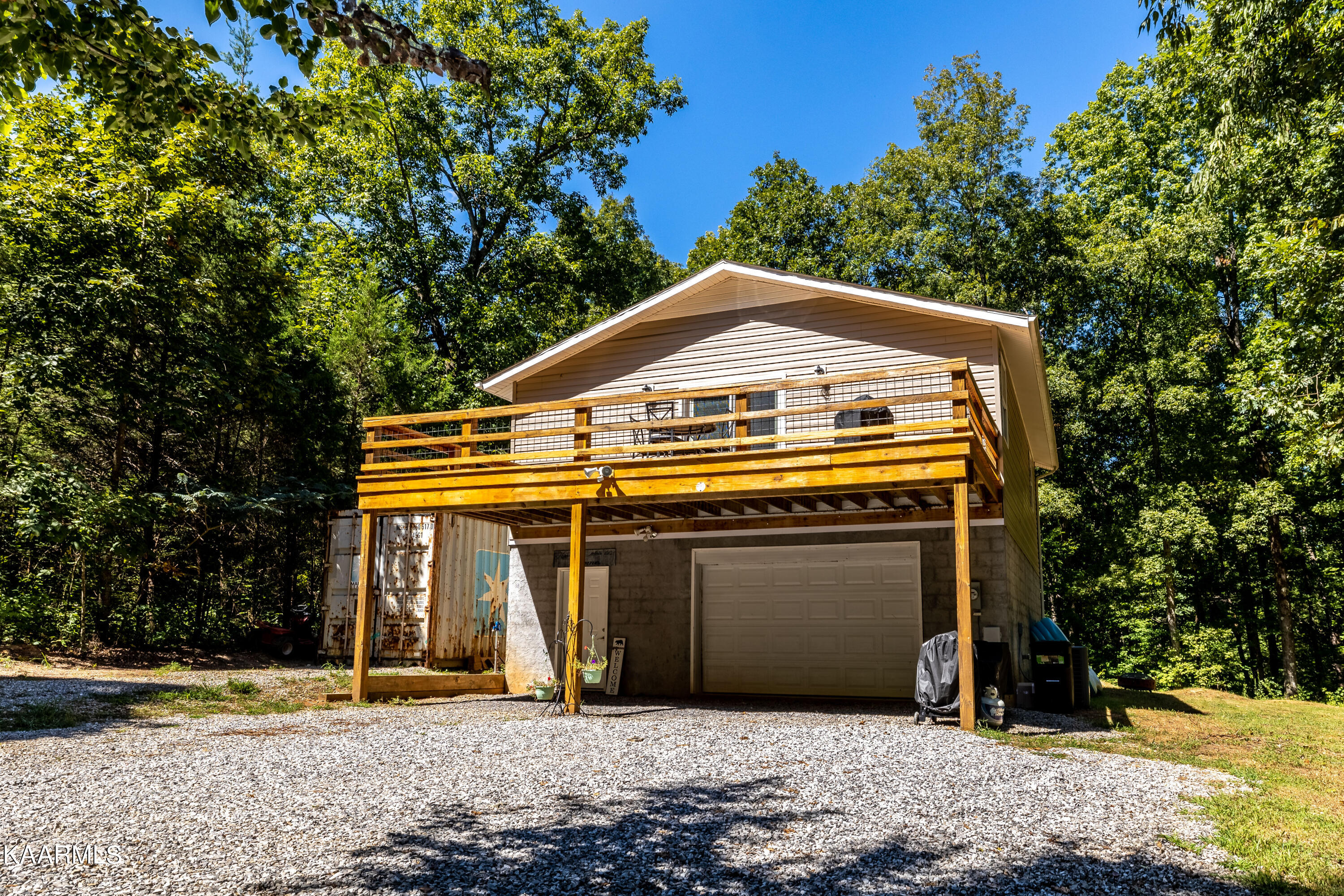 204 Gamble Road Madisonville, TN 37354 - Photo 2 of 29 front of home 2