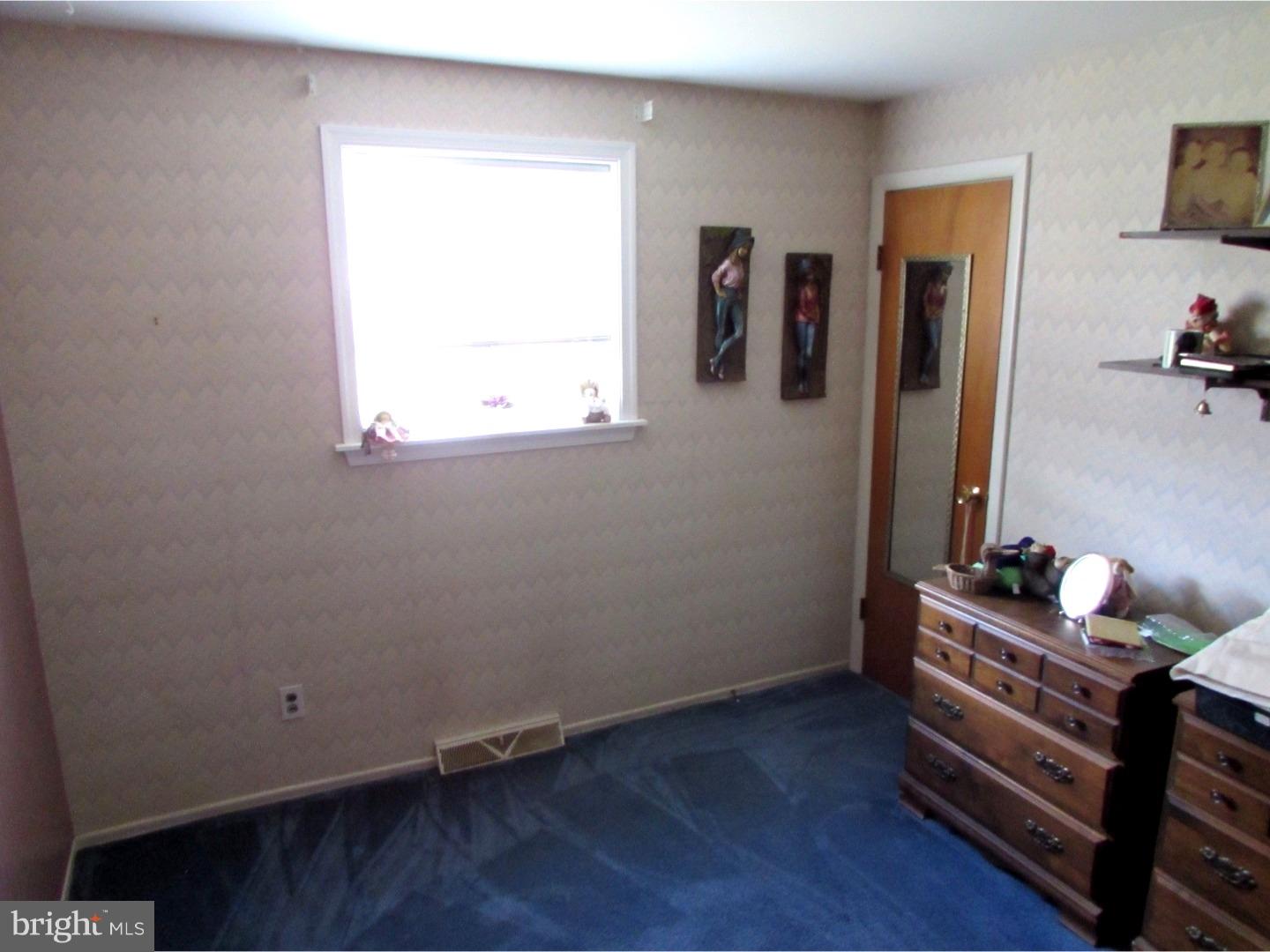 80 Iris Road Warminster, PA 18974 - Photo 21 of 24 Bedroom 3