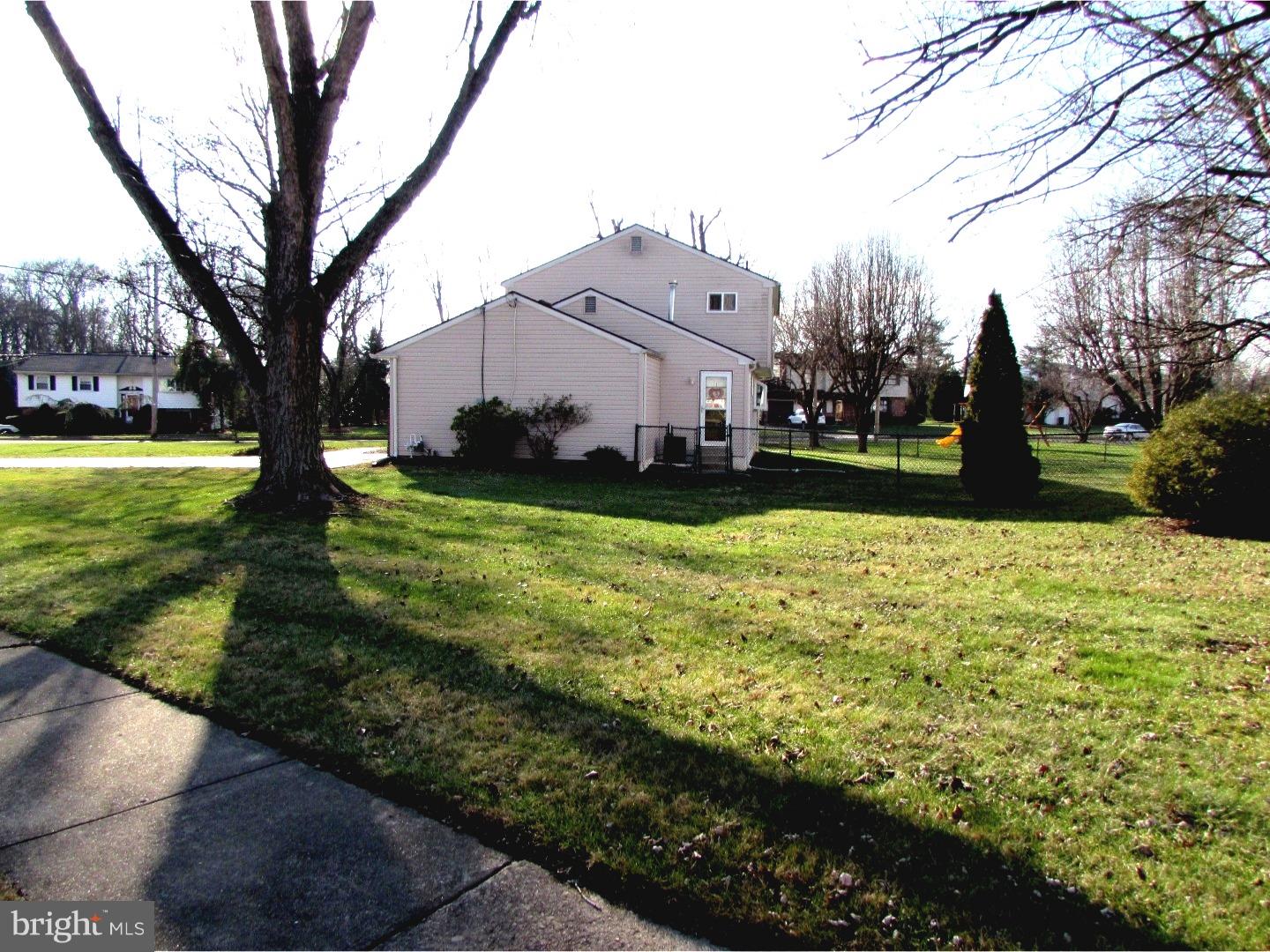 80 Iris Road Warminster, PA 18974 - Photo 4 of 24 Side Yard
