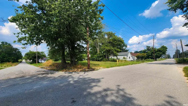 $14,000 | 578 West Johnson Street, Sullivan, IN 47882