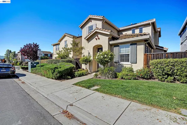$598,995 | 576 Herb White Way, Pittsburg, CA 94565
