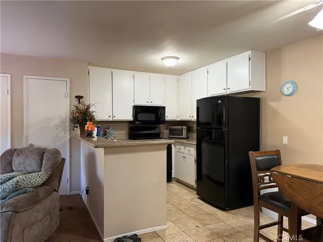 $320,000 | 18808 Mandan Street, Unit 313, Canyon Country, CA 91351