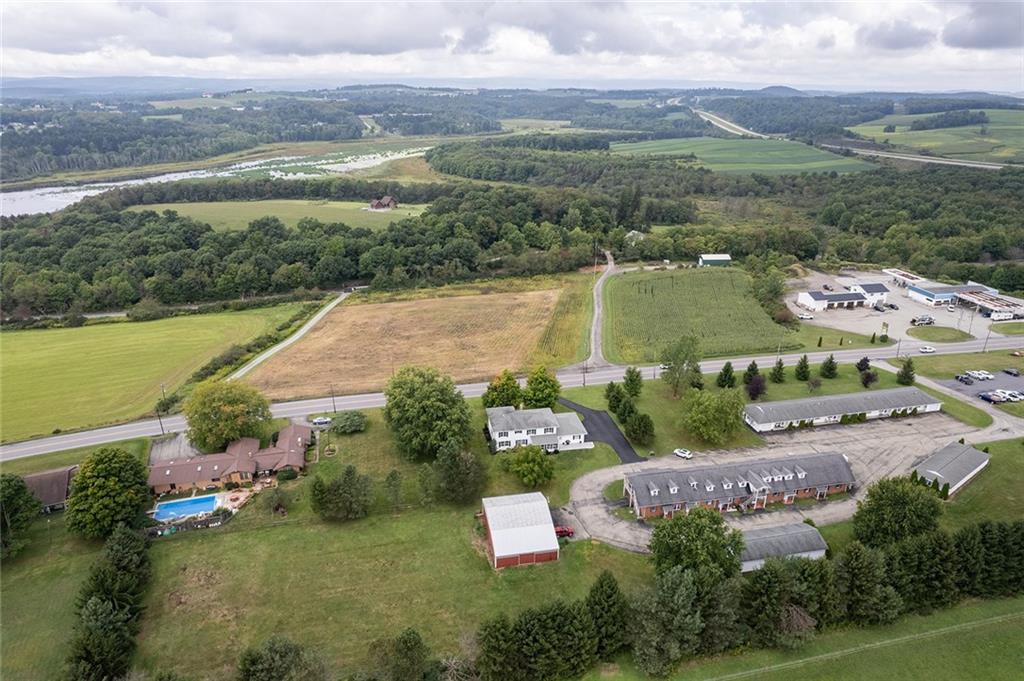 830 Stoystown Road Somerset, PA 15501 - Photo 4 of 25 Gallery Image 4