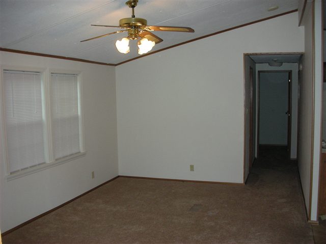 5179 Locust Hill Road Travelers Rest, SC 29690 - Photo 12 of 14
