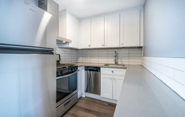 $1,600 | 941 North Northwest Highway, Unit 3C, Park Ridge, IL 60068