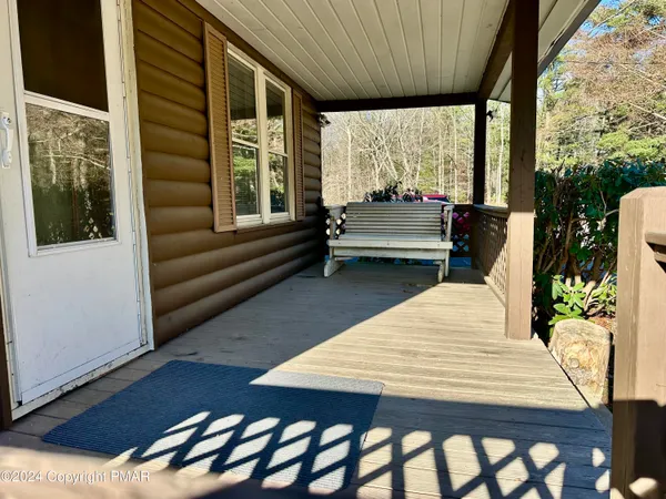 $1,650 | 349 Shine Hill Road, Henryville, PA 18332