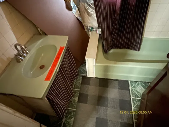 $50,000 | 14255 Greenwood Road, Dolton, IL 60419