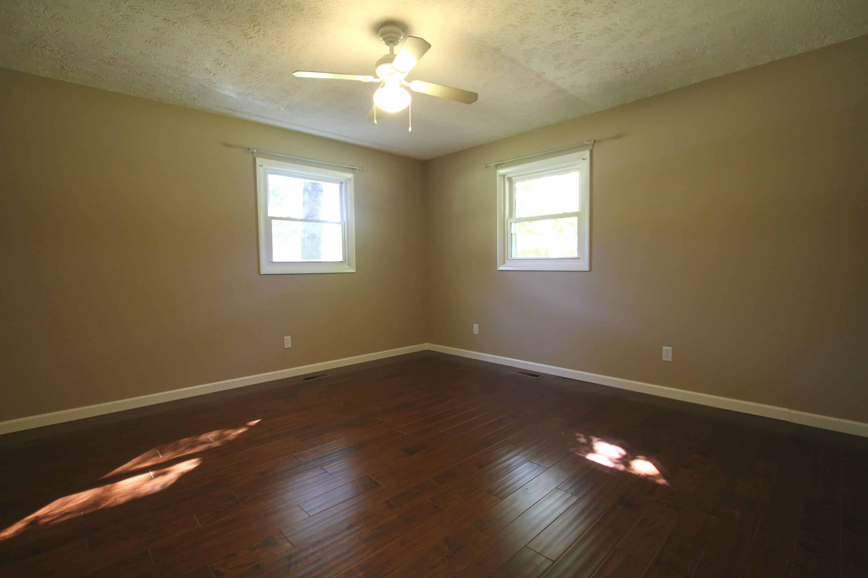 204 Geronimo Road Knoxville, TN 37934 - Photo 15 of 25 Bedroom 2
