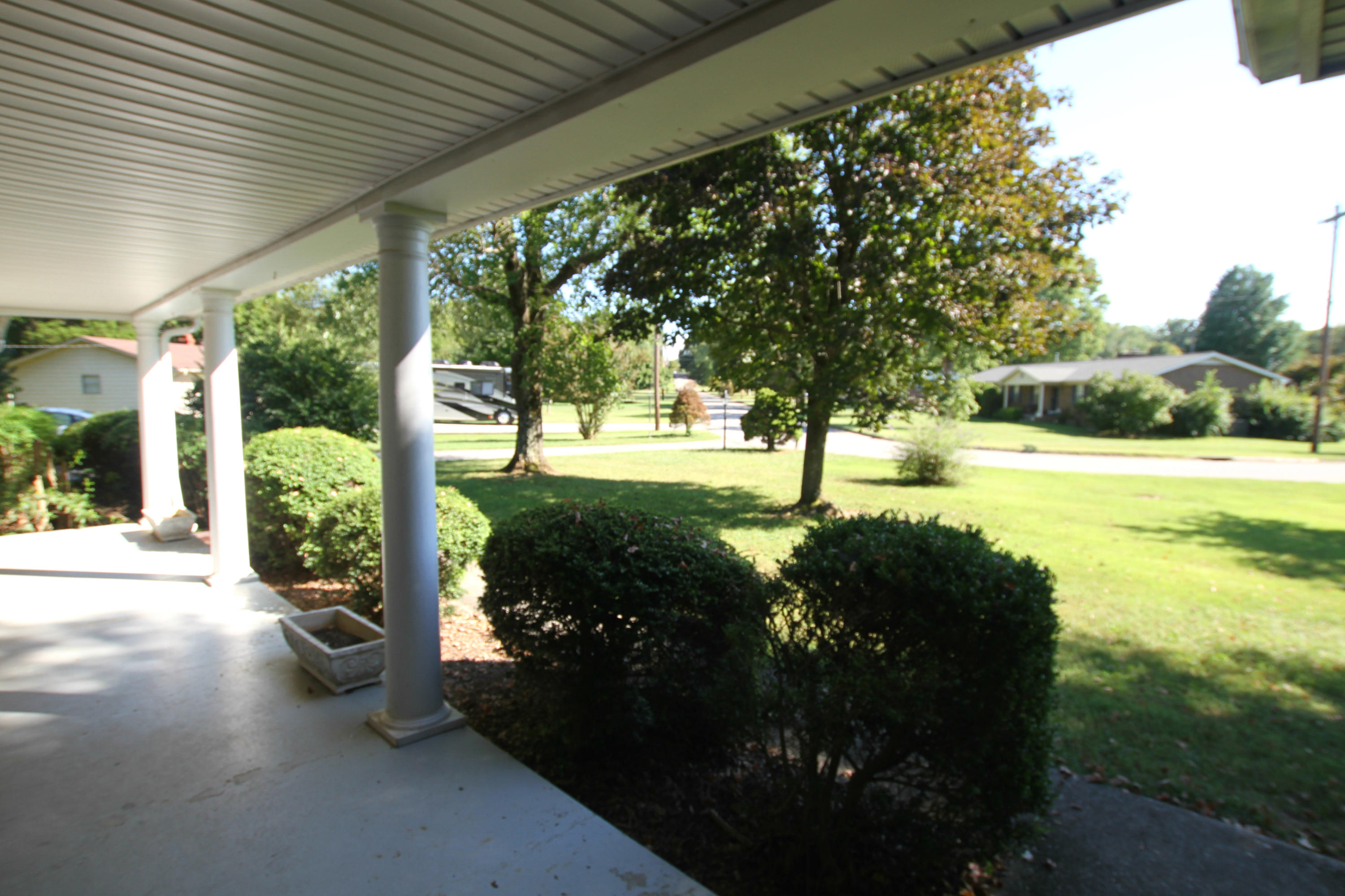 204 Geronimo Road Knoxville, TN 37934 - Photo 3 of 25 Front Porch