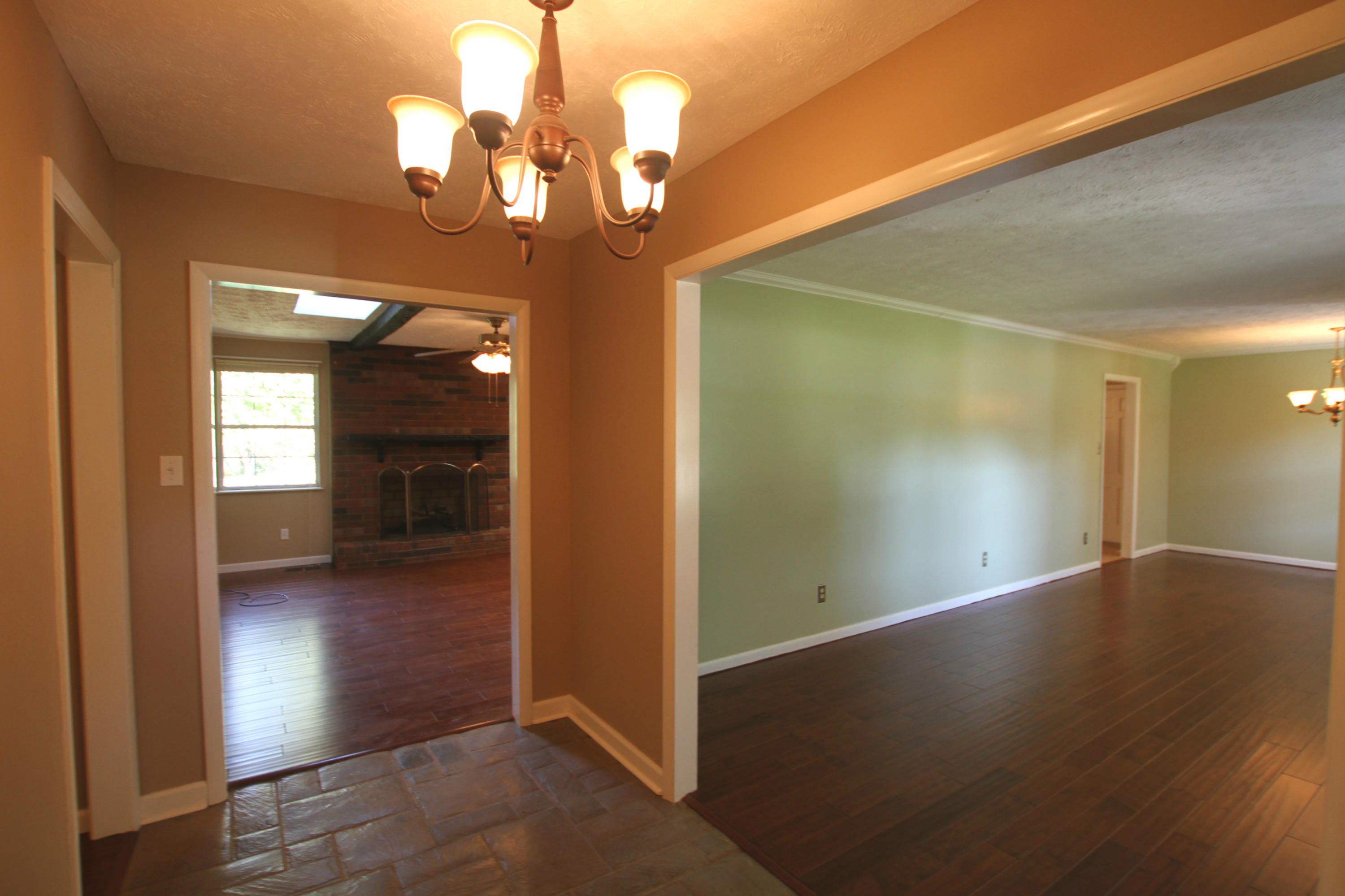 204 Geronimo Road Knoxville, TN 37934 - Photo 4 of 25 Foyer