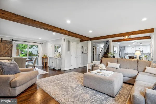 $5,750 | 2502 Duxbury Place, Alexandria, VA 22308