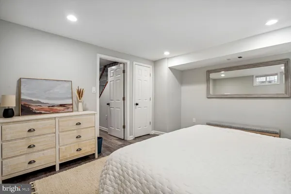 $5,750 | 2502 Duxbury Place, Alexandria, VA 22308