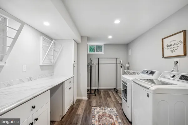 $5,750 | 2502 Duxbury Place, Alexandria, VA 22308